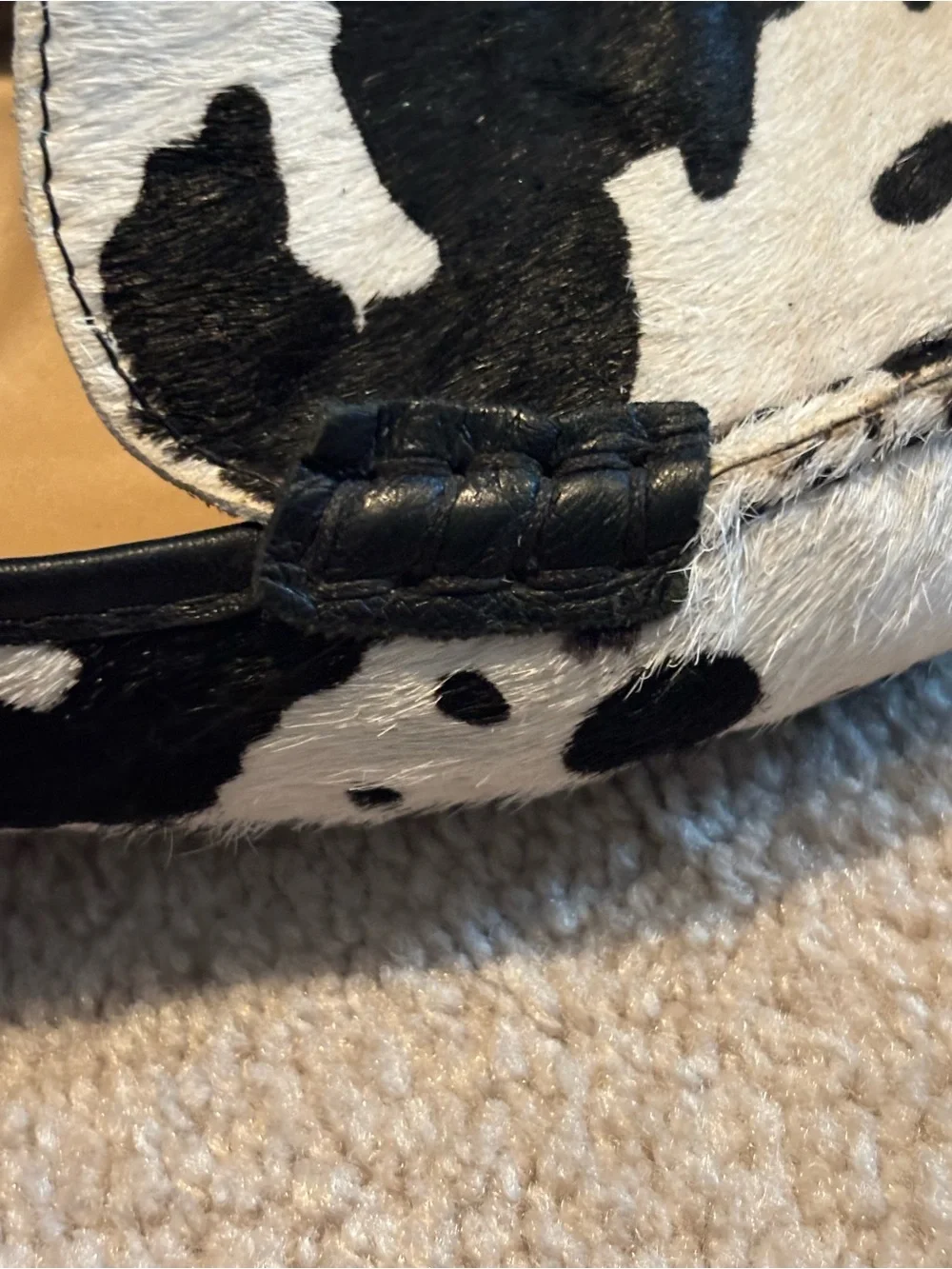 Vaneli Women’s Size 12 Italian Calf Hair Albion Driving Moc Cow Print Loafers